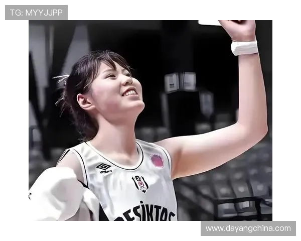 李月汝谈背靠背赛程：更流畅配合是关键